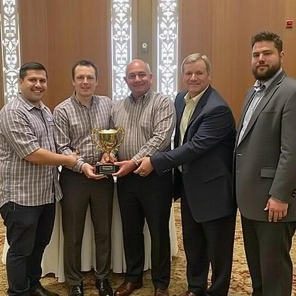 Cerimónia de prémios com troféu